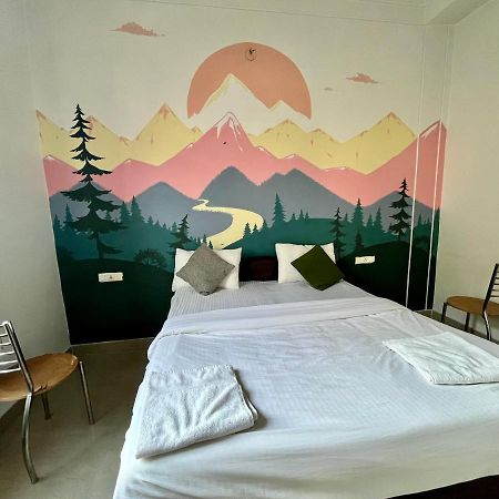 Joey'S Homestay Rishīkesh Eksteriør billede